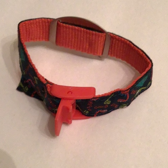 MEDICAL ID PEANUT ALLERGY BRACELET BADGE - Picture 3 of 6